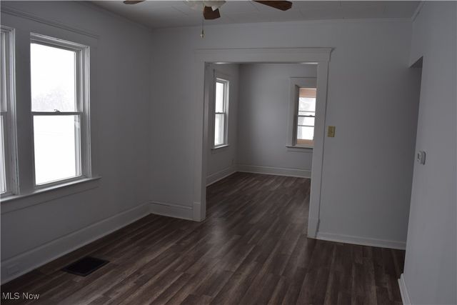 713 East Street, Fairport Harbor, OH 44077