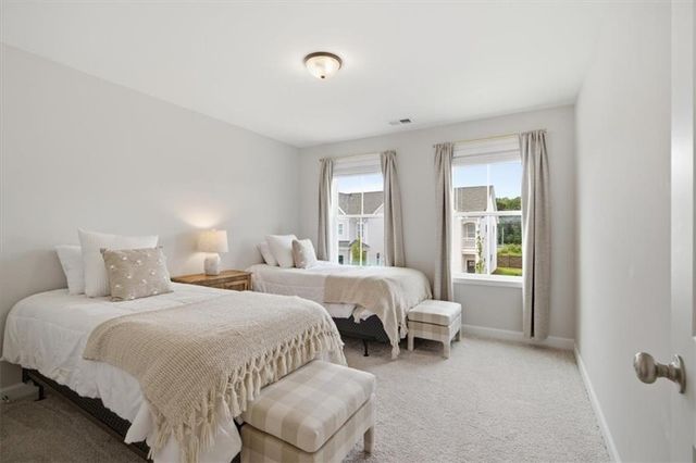 112 Winsome Way, Woodstock, GA 30188