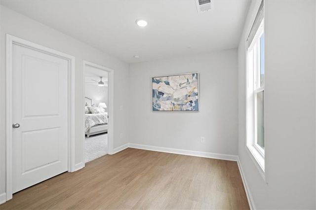 112 Winsome Way, Woodstock, GA 30188