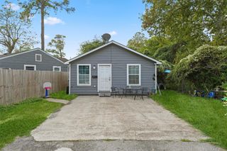 6730 Fountaine Street, Houston, TX 77028