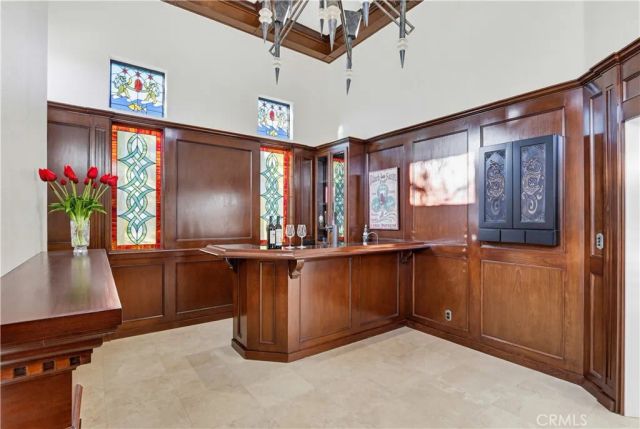 260 S Willowcreek, Anaheim, CA 92808