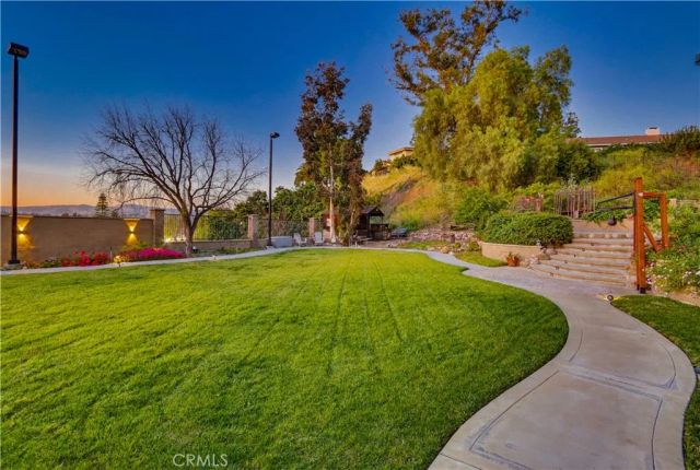 260 S Willowcreek, Anaheim, CA 92808