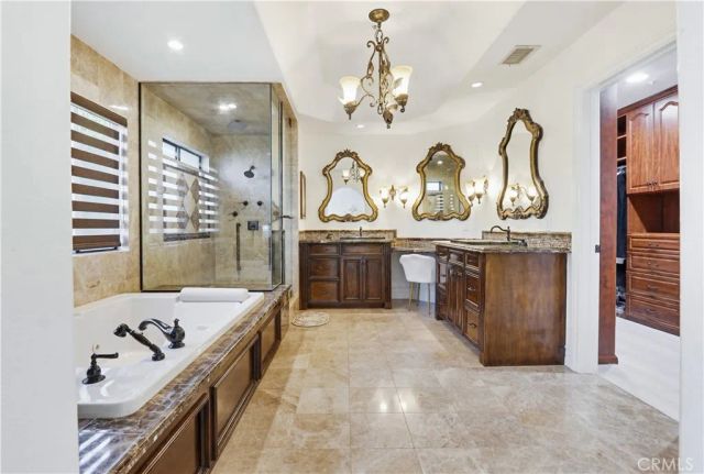 260 S Willowcreek, Anaheim, CA 92808