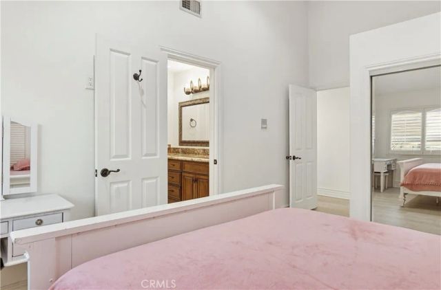 260 S Willowcreek, Anaheim, CA 92808