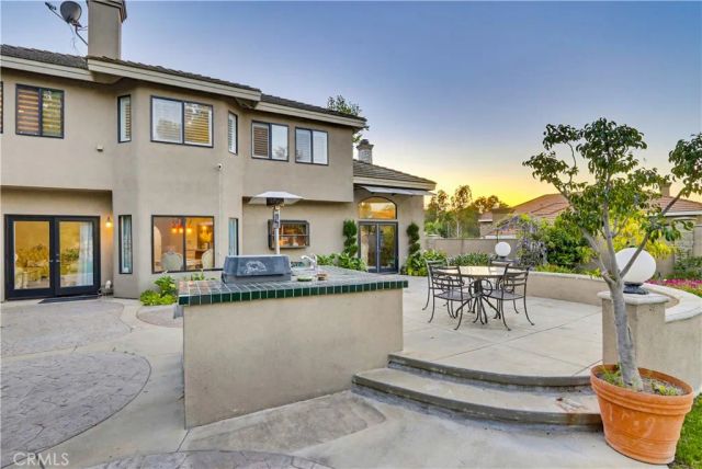 260 S Willowcreek, Anaheim, CA 92808