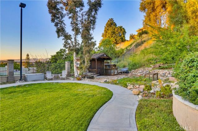 260 S Willowcreek, Anaheim, CA 92808