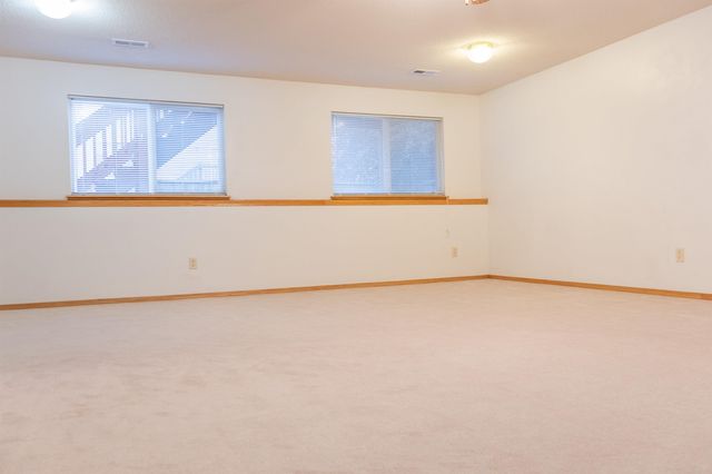 824 S Red Oaks, Wichita, KS 67207