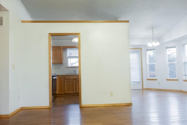 824 S Red Oaks, Wichita, KS 67207