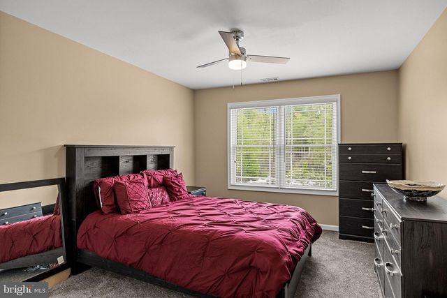 36 WINDING WAY, Mullica Hill, NJ 08062
