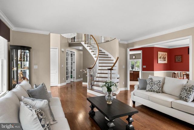 36 WINDING WAY, Mullica Hill, NJ 08062
