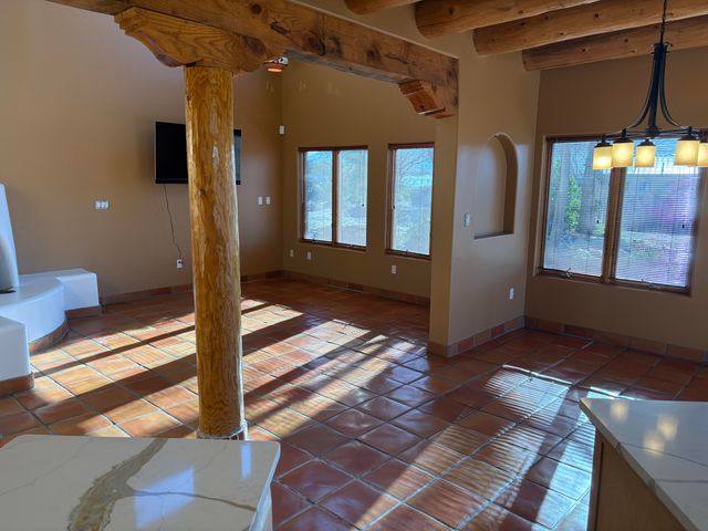 5566 Corrales Road, Corrales, NM 87048