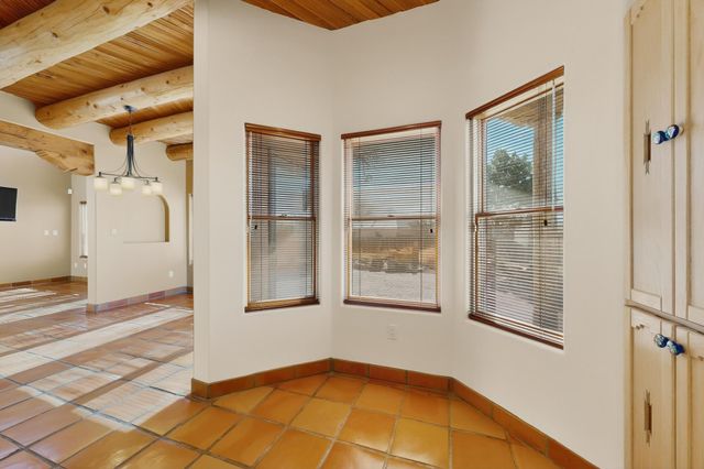 5566 Corrales Road, Corrales, NM 87048