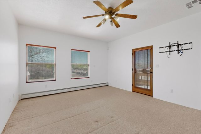 5566 Corrales Road, Corrales, NM 87048