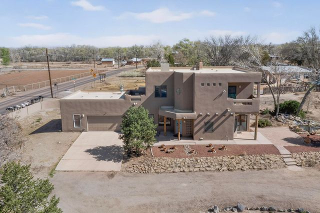 5566 Corrales Road, Corrales, NM 87048