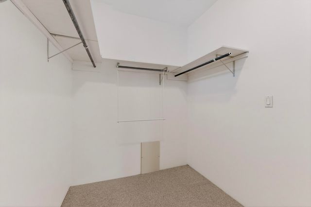 5566 Corrales Road, Corrales, NM 87048