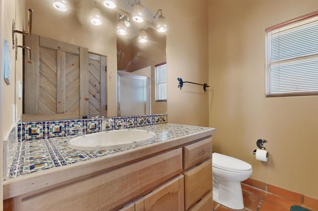 5566 Corrales Road, Corrales, NM 87048