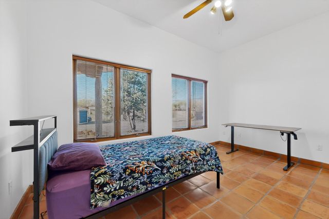 5566 Corrales Road, Corrales, NM 87048