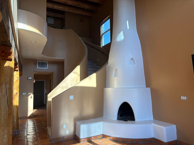 5566 Corrales Road, Corrales, NM 87048