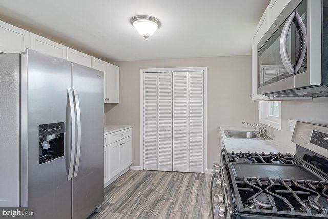 19 HEMSING DR, Lumberton, NJ 08048