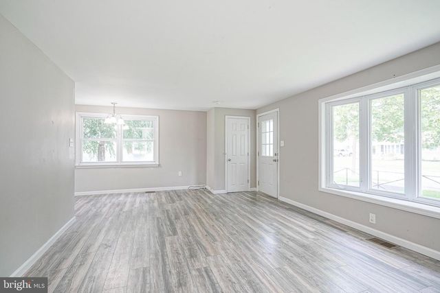 19 HEMSING DR, Lumberton, NJ 08048
