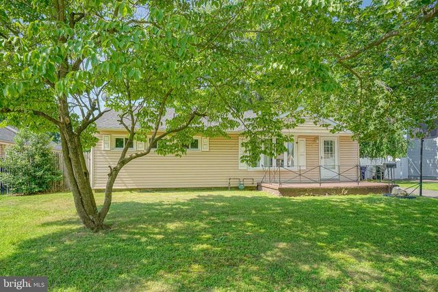 19 HEMSING DR, Lumberton, NJ 08048