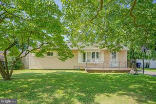 19 HEMSING DR, Lumberton, NJ 08048