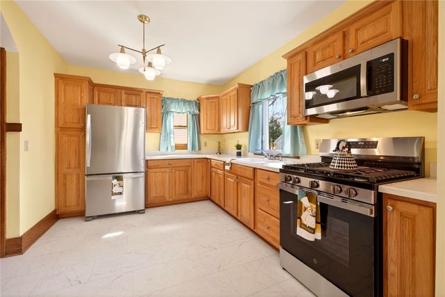 25 Wilsonia Road, Rochester, NY 14609