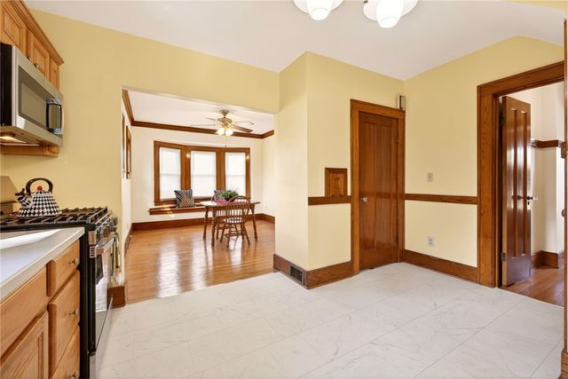 25 Wilsonia Road, Rochester, NY 14609