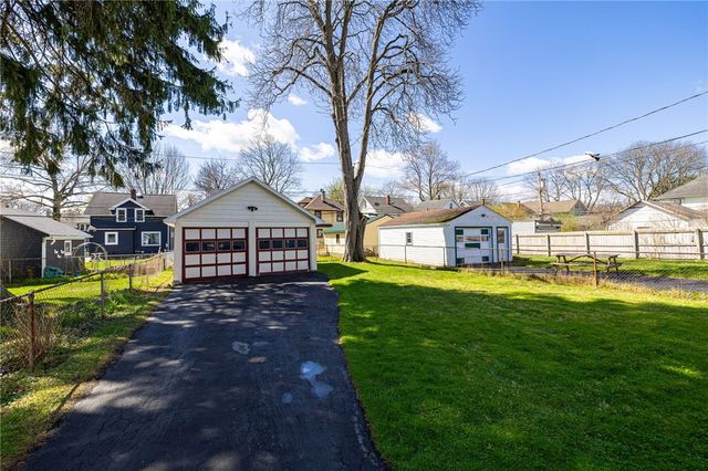 25 Wilsonia Road, Rochester, NY 14609