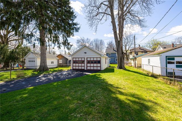 25 Wilsonia Road, Rochester, NY 14609