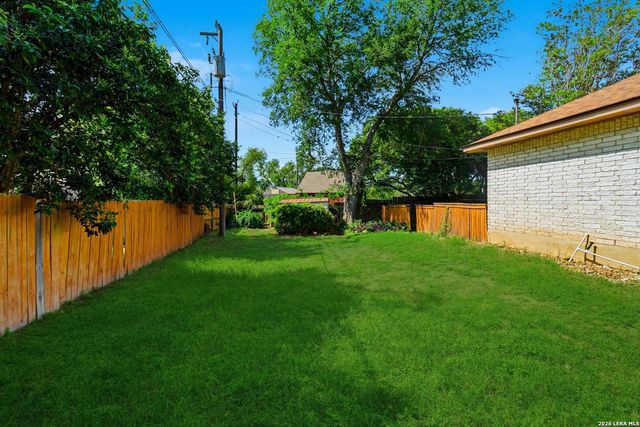 8402 Crooked Sky, San Antonio, TX 78254