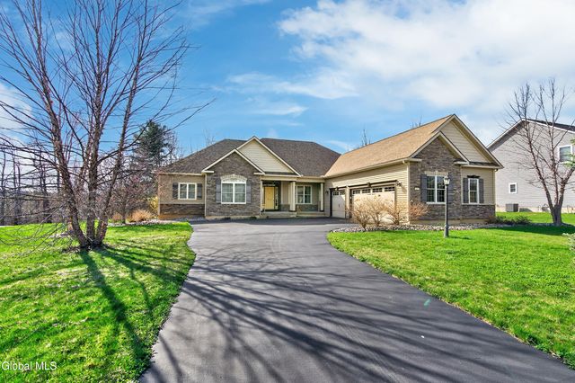 227 Landbridge Drive, Altamont, NY 12009