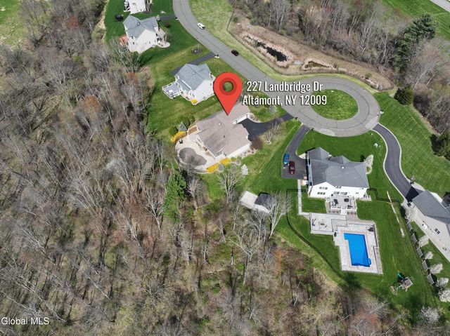 227 Landbridge Drive, Altamont, NY 12009
