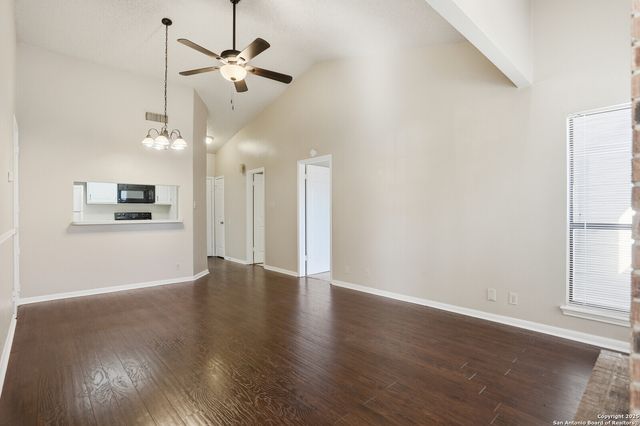 4839 Brandeis St Apt 121, San Antonio, TX 78249
