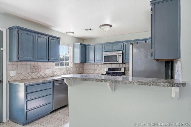 1501 W 117th Street S, Jenks, OK 74037