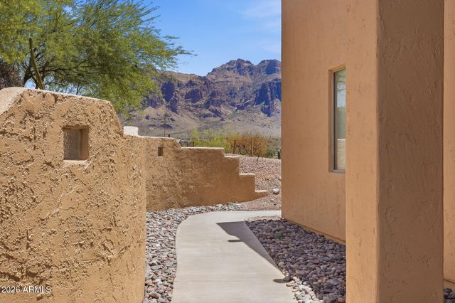 3826 N RAIN CLOUD Drive, Apache Junction, AZ 85119