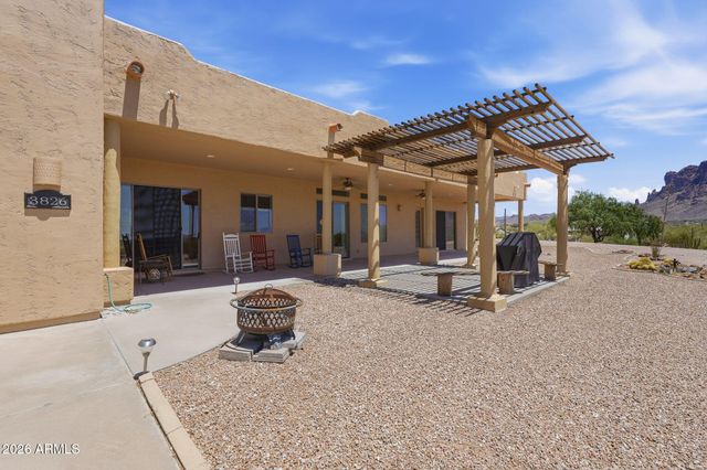 3826 N RAIN CLOUD Drive, Apache Junction, AZ 85119