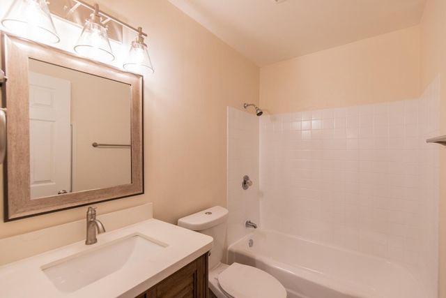 8352 N 3rd Street, Phoenix, AZ 85020