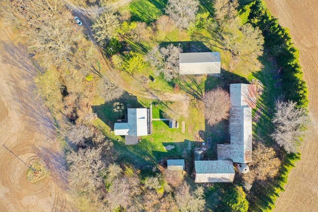 4524 Brunner ROAD, Manitowoc, WI 54220