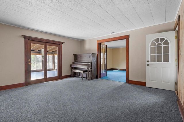 4524 Brunner ROAD, Manitowoc, WI 54220