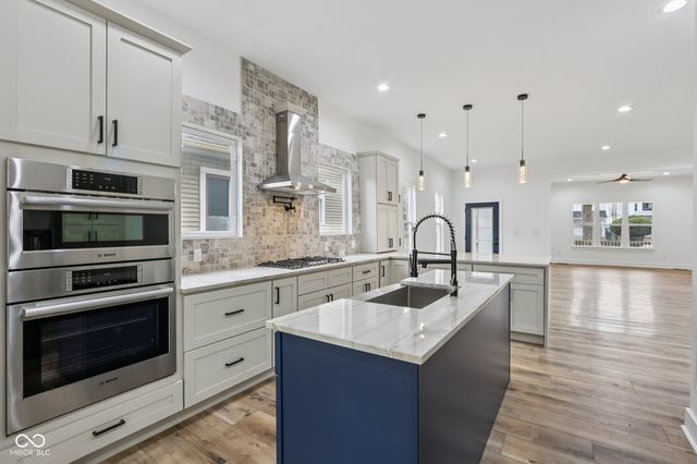 2209 Carrollton Avenue, Indianapolis, IN 46205