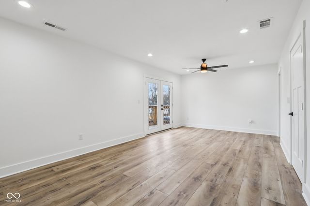 2209 Carrollton Avenue, Indianapolis, IN 46205