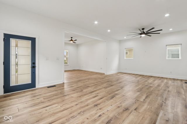 2209 Carrollton Avenue, Indianapolis, IN 46205