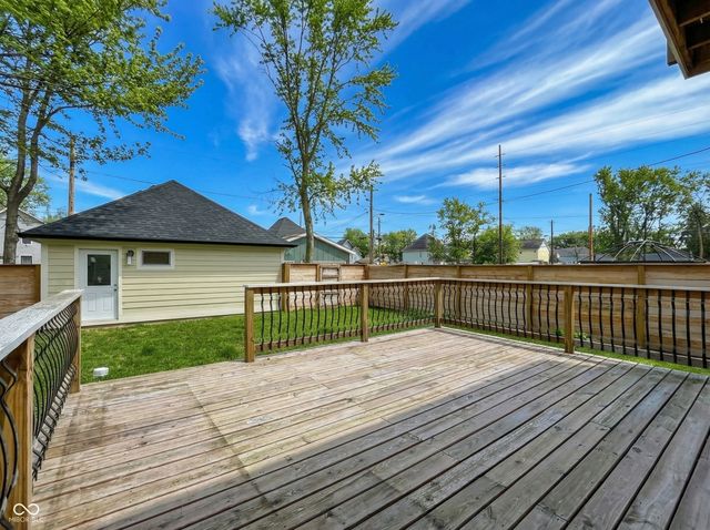 2209 Carrollton Avenue, Indianapolis, IN 46205