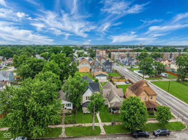 2209 Carrollton Avenue, Indianapolis, IN 46205