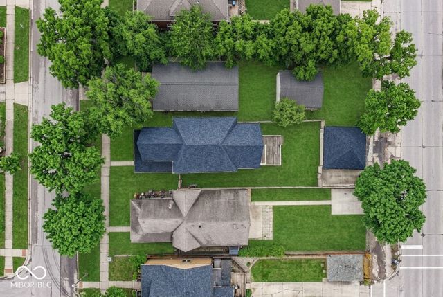 2209 Carrollton Avenue, Indianapolis, IN 46205