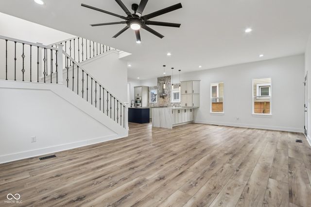 2209 Carrollton Avenue, Indianapolis, IN 46205