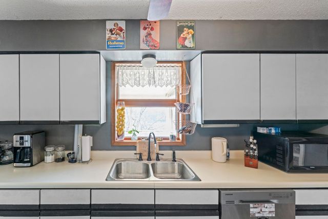 26359 State Highway Yy, Shell Knob, MO 65747