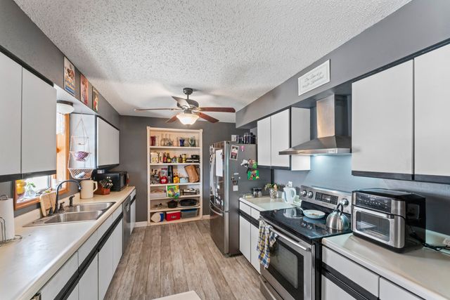 26359 State Highway Yy, Shell Knob, MO 65747