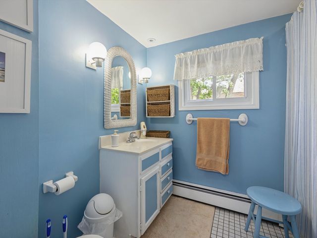 733 N Waiola Avenue, La Grange Park, IL 60526